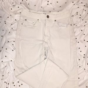 White High-Waisted Jeans